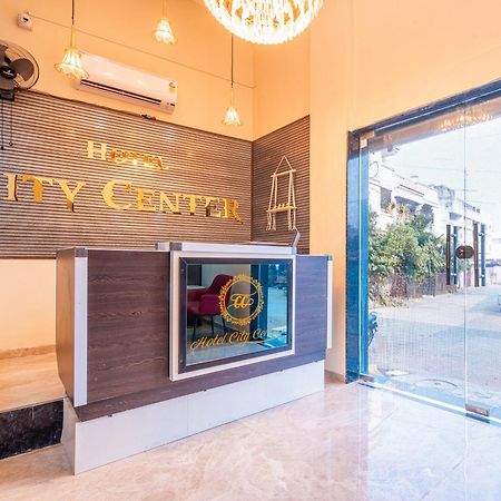 Treebo City Center Sakardarā Dış mekan fotoğraf