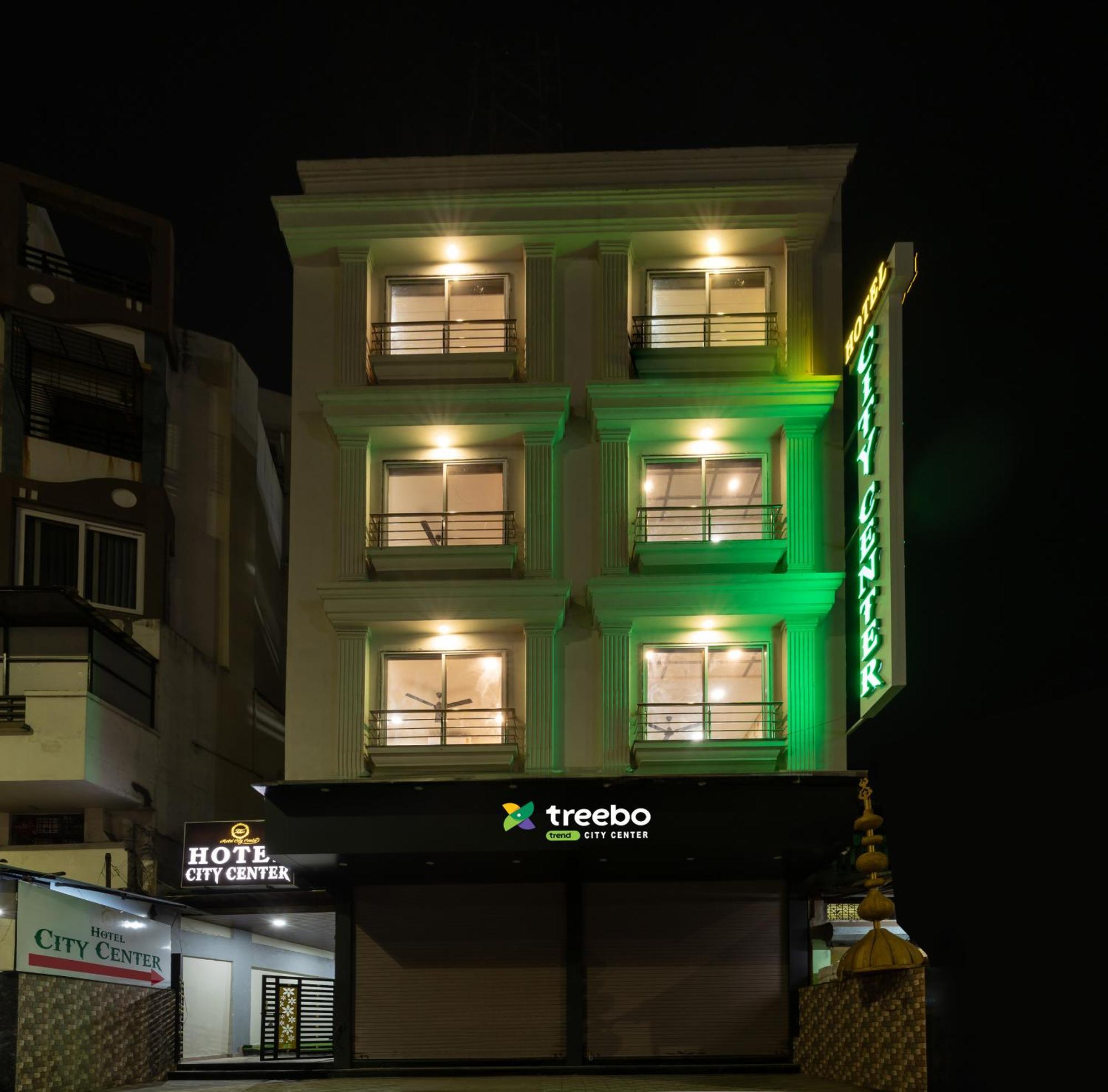 Treebo City Center Sakardarā Dış mekan fotoğraf