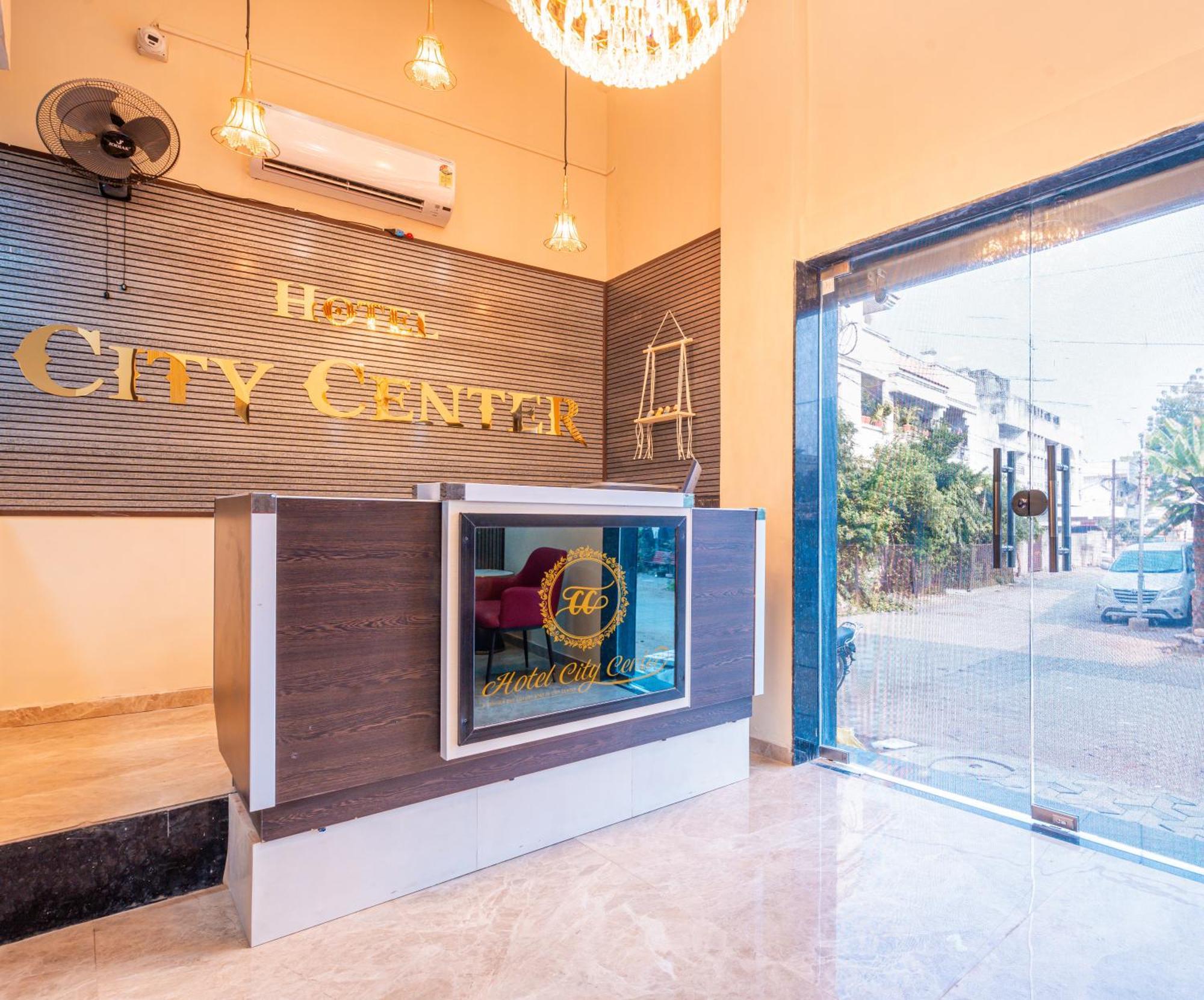 Treebo City Center Sakardarā Dış mekan fotoğraf
